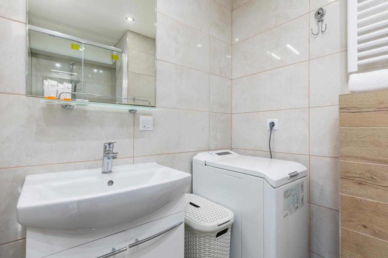 Marynarzy Okretow Pogranicza Apartments By Noclegi Renters Kolobrzeg Dış mekan fotoğraf